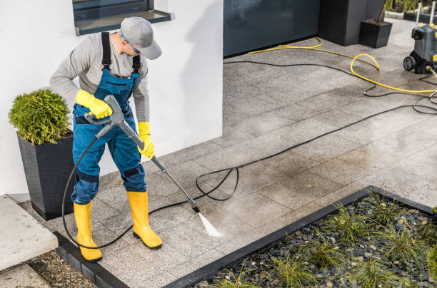 Best Concrete Pressure Washing  in North Kingsville, OH